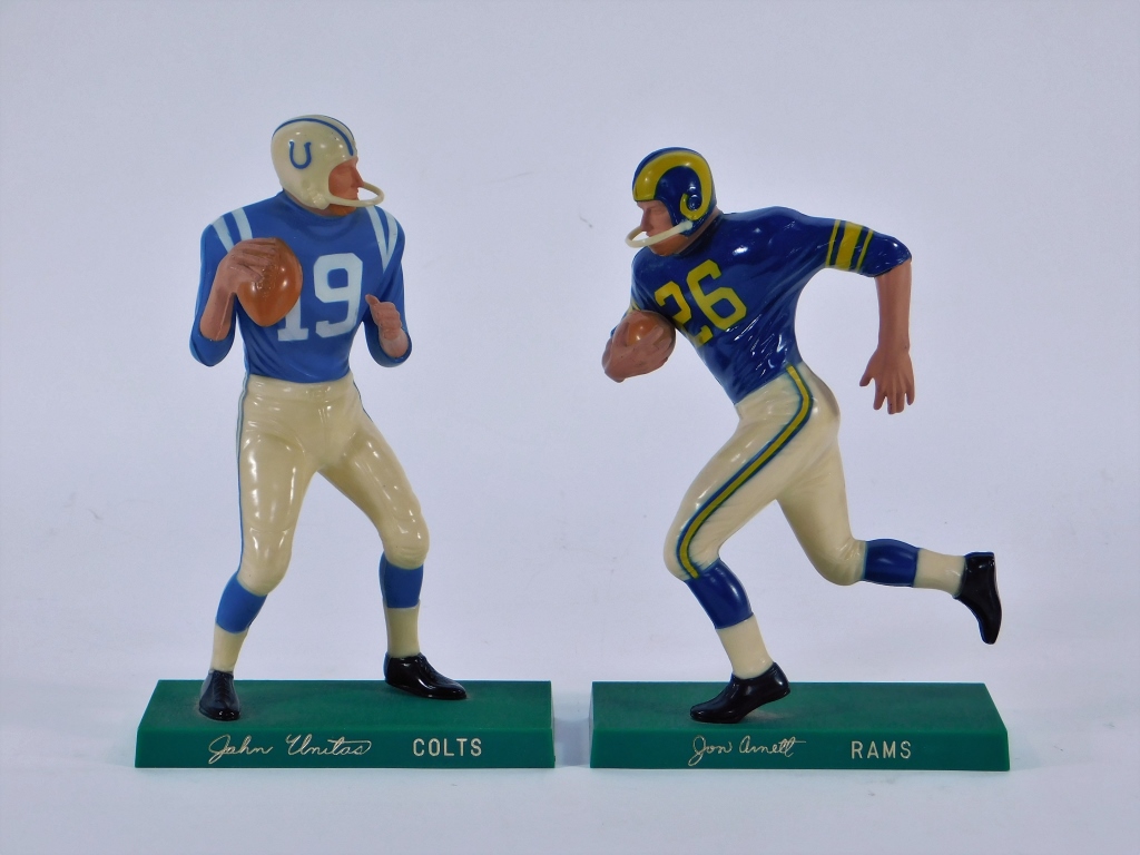 2 HARTLAND PLASTICS UNITAS ARNETT FOOTBALL