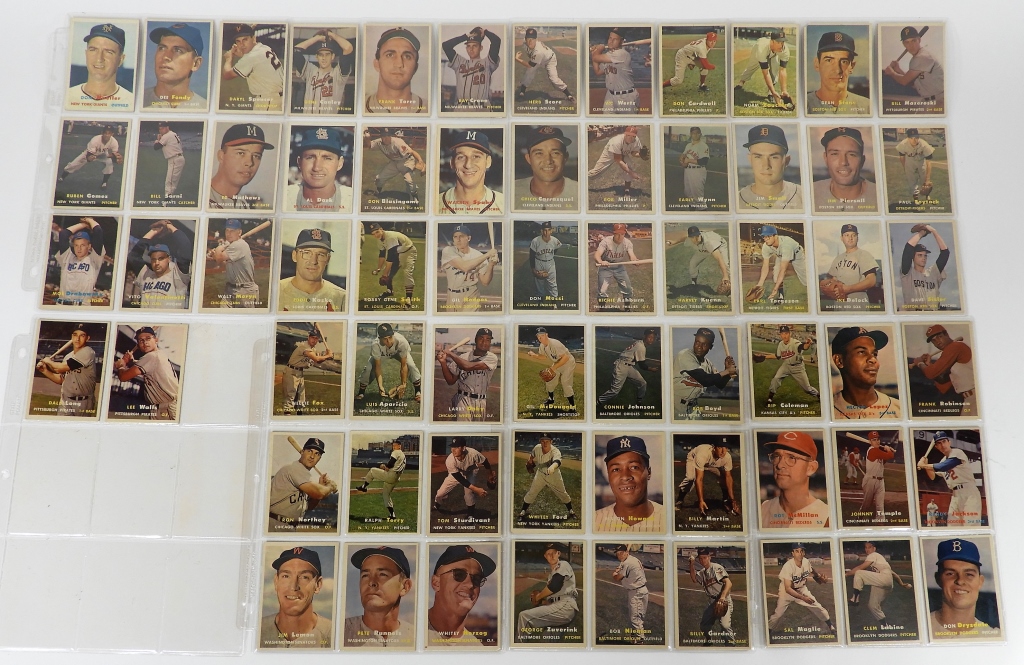 65 1957 TOPPS BASEBALL CARDS United