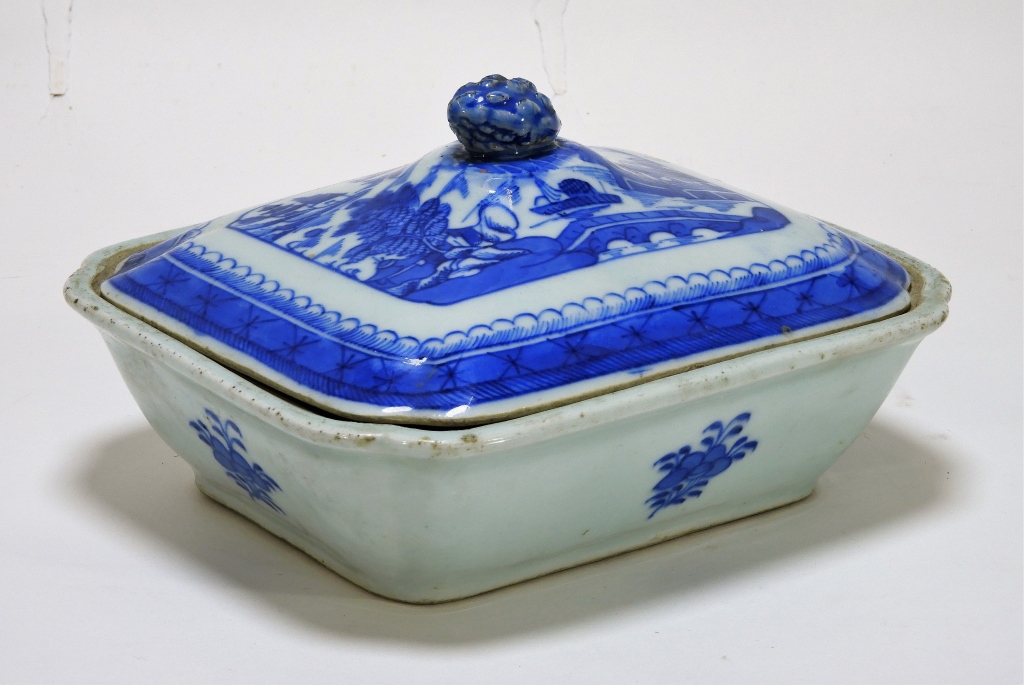 CHINESE CANTON B W PORCELAIN COVERED 29c309