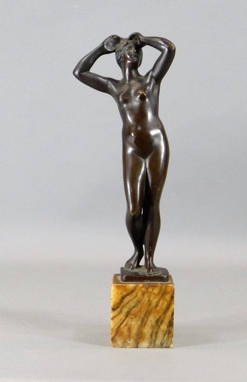 FRENCH NEOCLASSICAL BRONZE MODEL