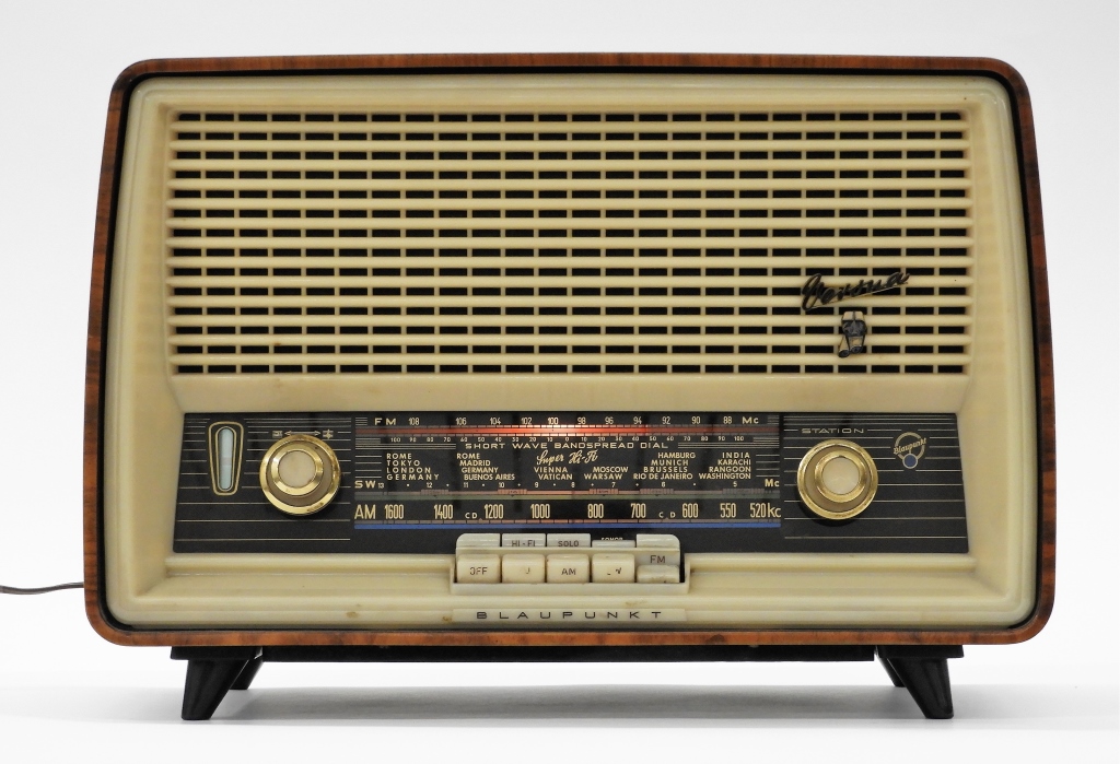 BLAUPUNKT VERONA 3D SHORT WAVE