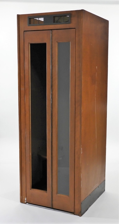 C.1940 VENTED DARK WOOD TELEPHONE PHONE