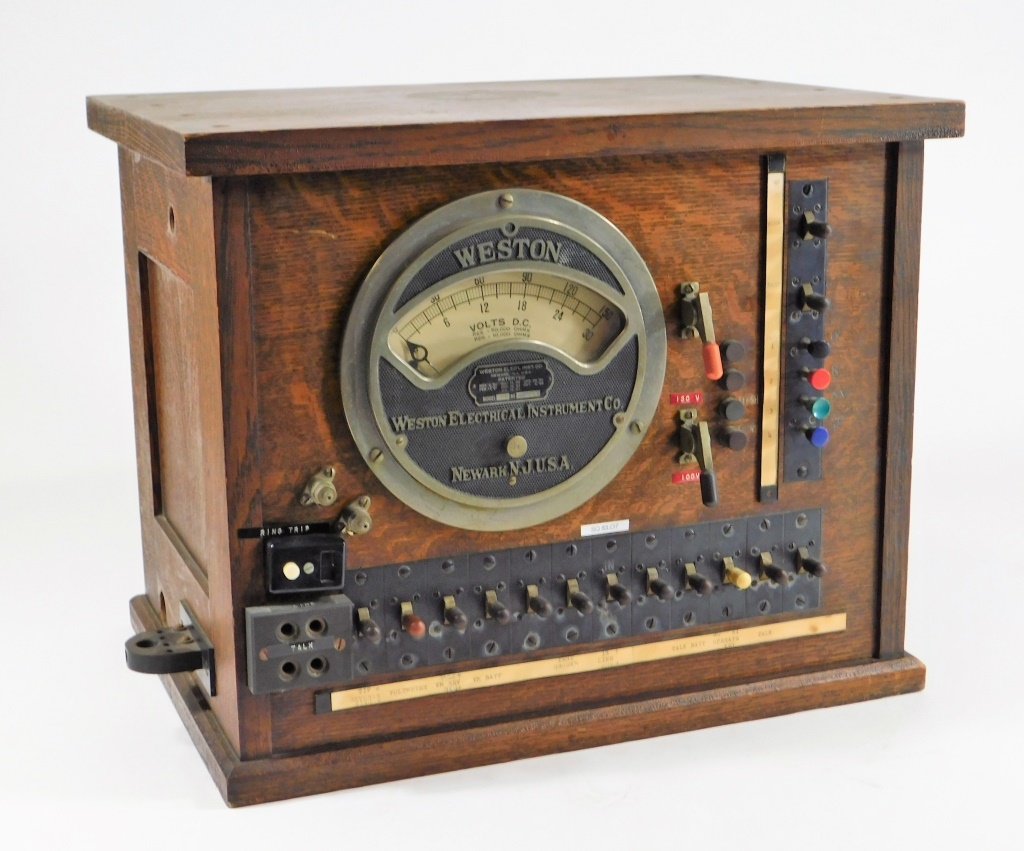 WESTON MODEL 24 OAK CASE VOLT METER 29ceda