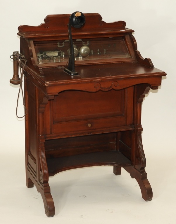VICTORIAN WESTERN ELECTRIC CHERRY