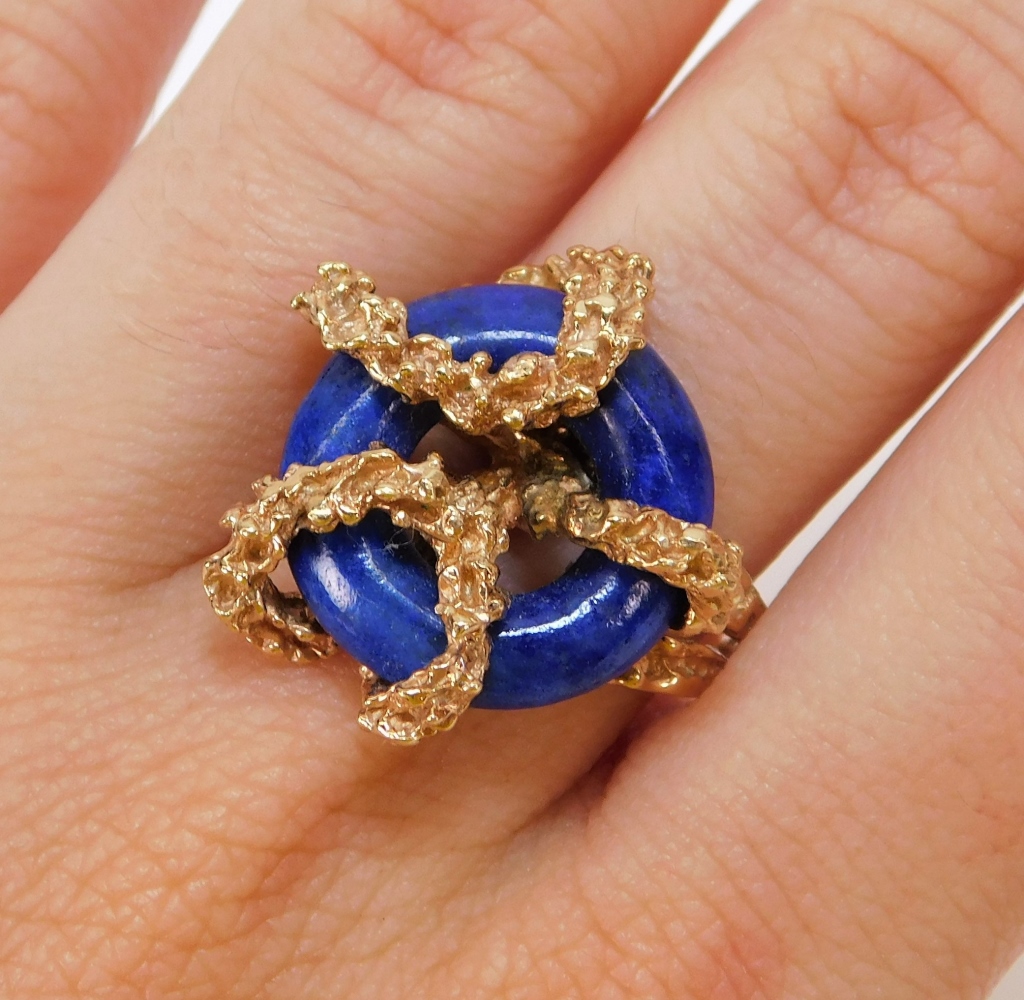 CHINESE 14K GOLD SODALITE SEAFORM 29a982