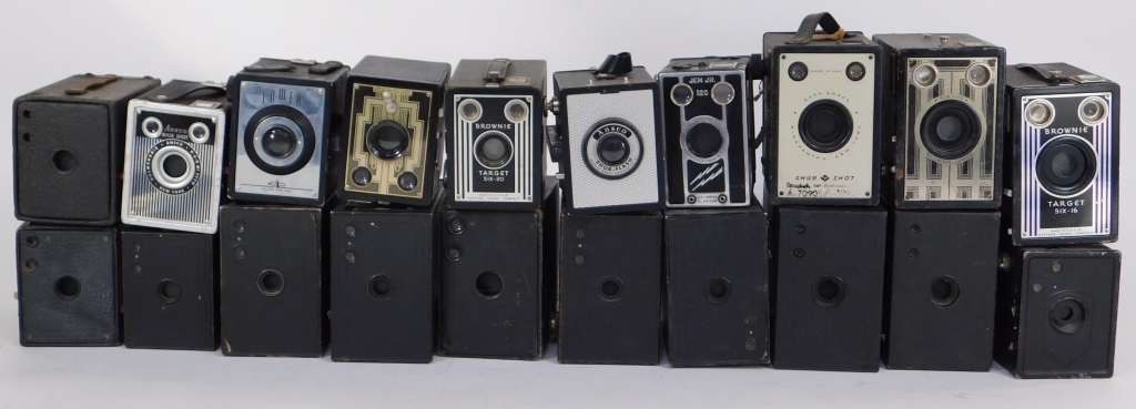 LOT OF 20 BOX CAMERAS #6 Lot of