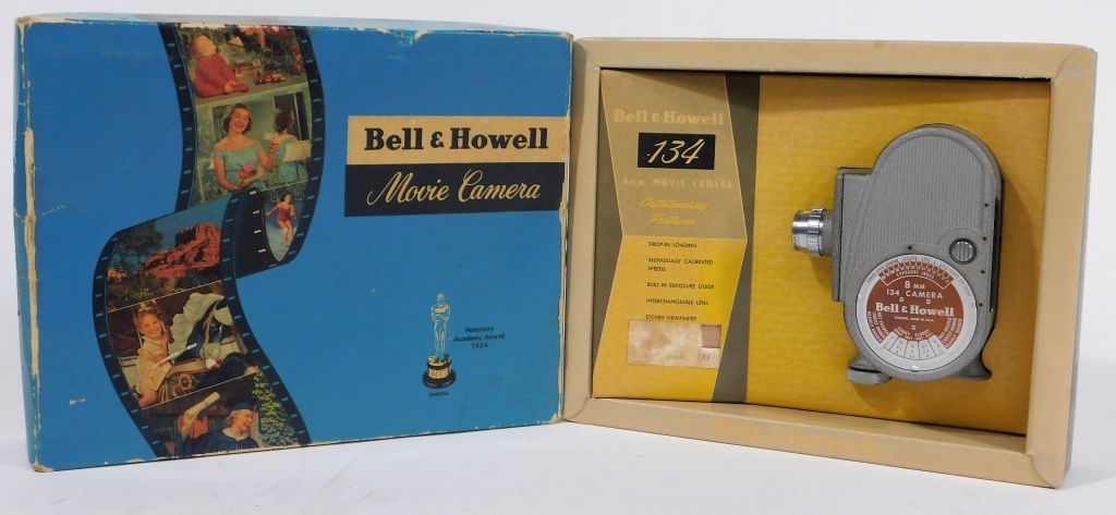 BELL HOWELL MODEL 134 8MM MOVIE 29aa10