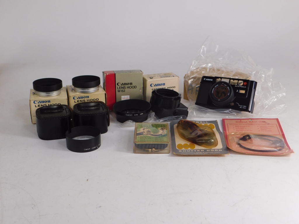 GROUP OF CANON 35MM ACCESSORIES 29ae30