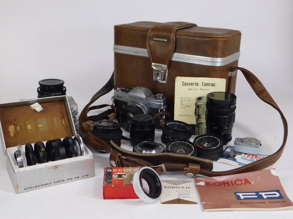 KONICA FP SLR CAMERA WITH ACCESSORIES 29af59