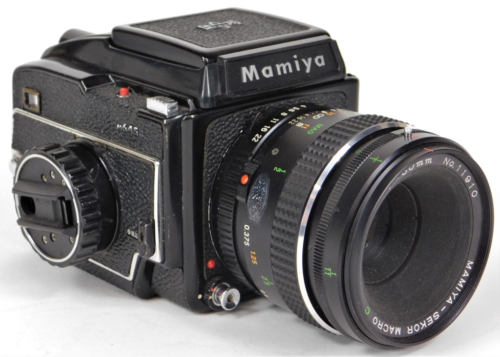 MAMIYA M645 SLR CAMERA Mamiya M645