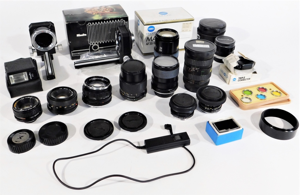 GROUP OF MINOLTA 35MM LENSES AND 29afb2