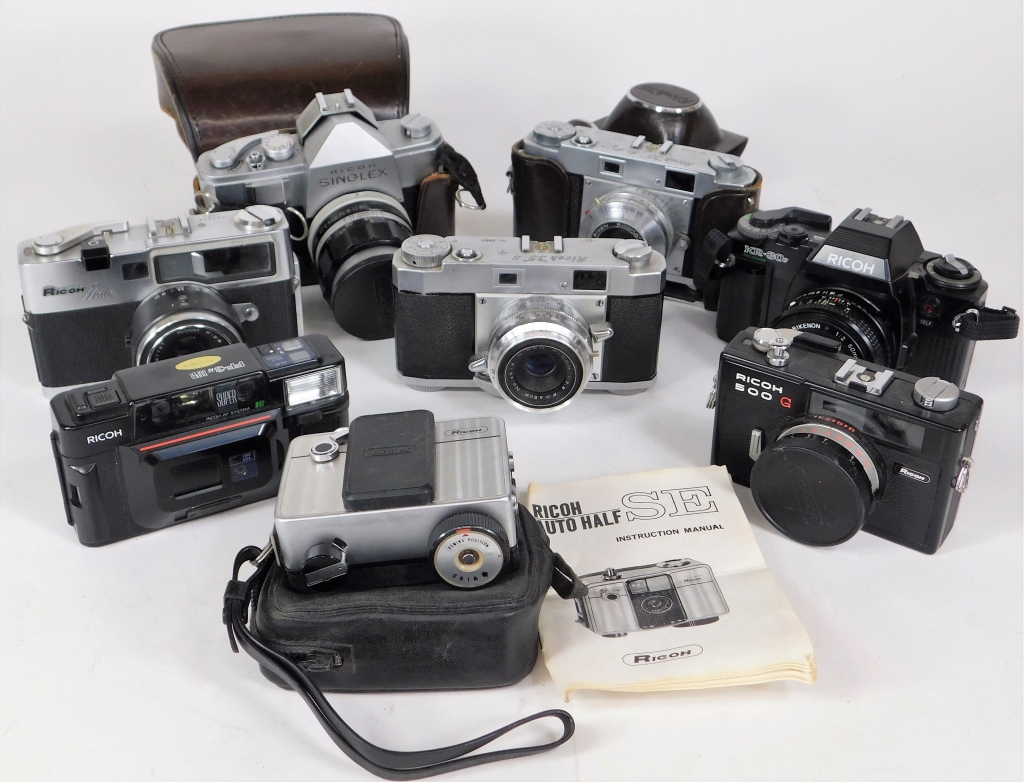 GROUP OF 8 RICOH 35MM CAMERAS Group