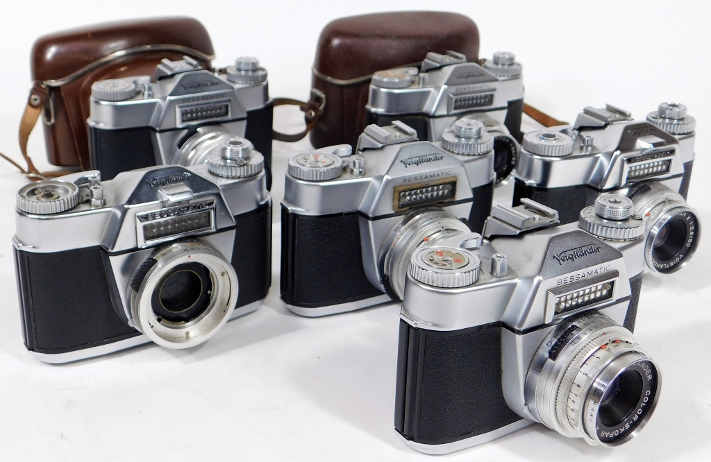 GROUP OF 6 VOIGTLäNDER 35MM SLR