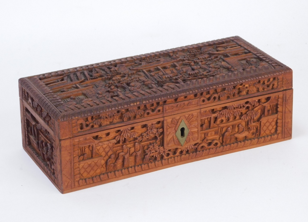19C CHINESE CARVED CANTON SANDALWOOD 29b319