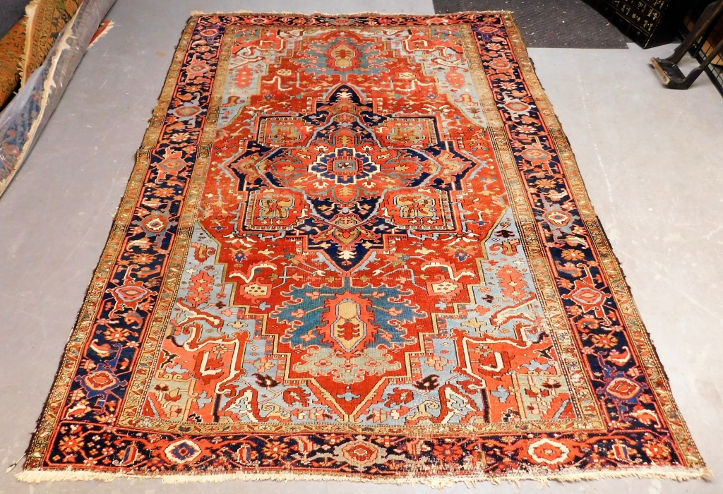 ANTIQUE ORIENTAL HERIZ RED BLUE 29b324