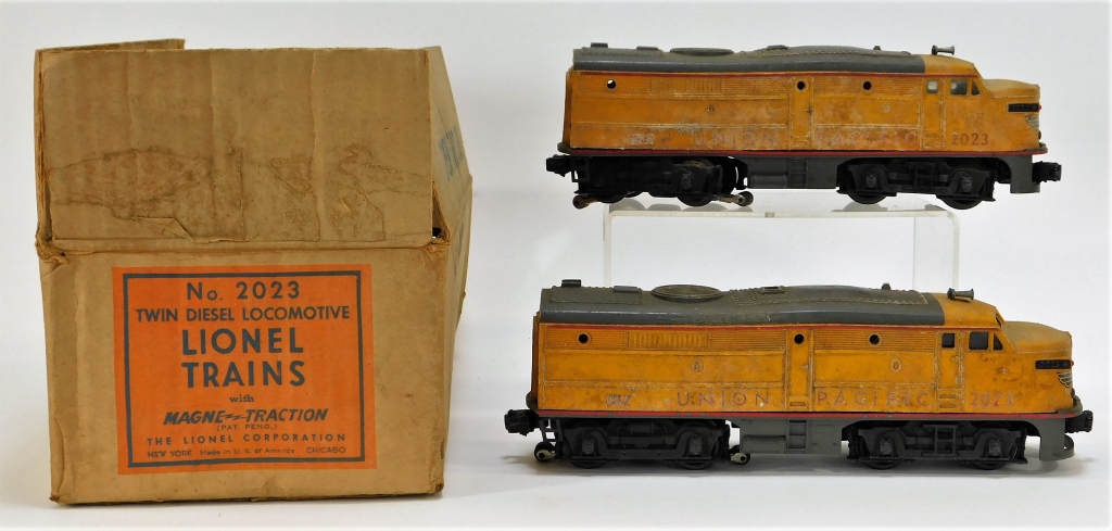 LIONEL NO 2023 UNION PACIFIC TRAIN 29b3a7