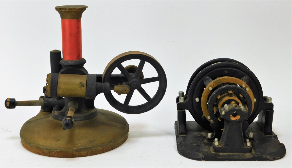 2PC MOTOR AND PUMP WOOD MODELS United