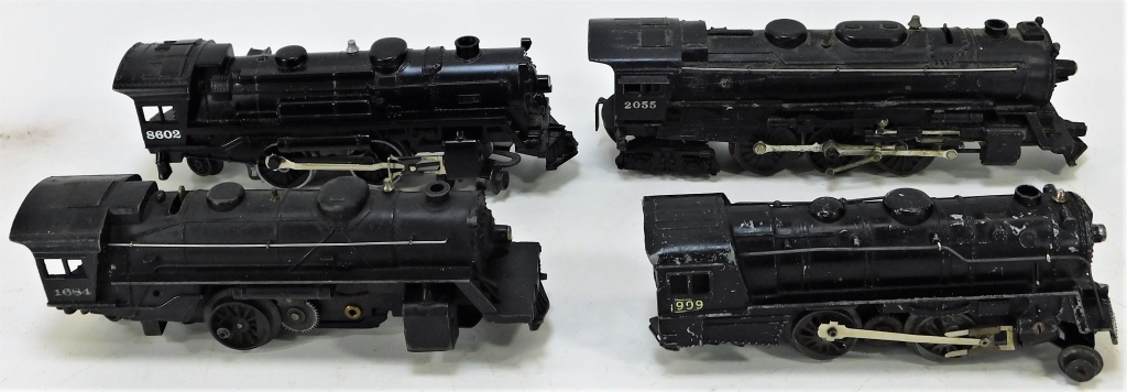 4 ANTIQUE LIONEL LOCOMOTIVES United