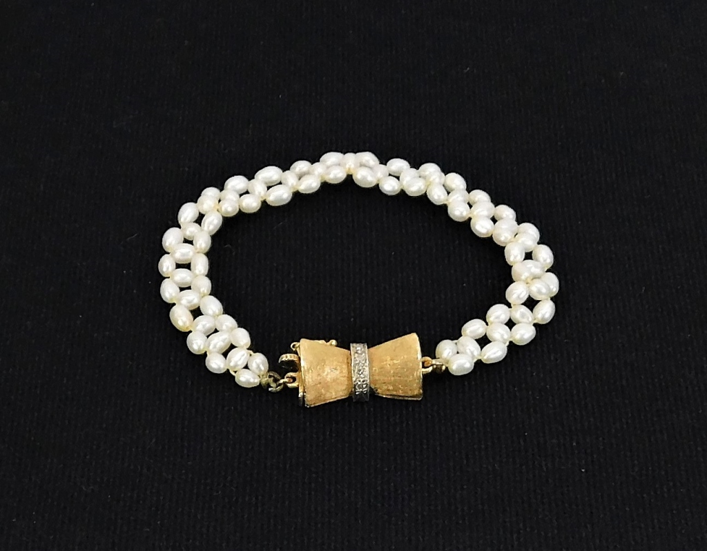 14K LADY'S GOLD PEARL DIAMOND BRACELET