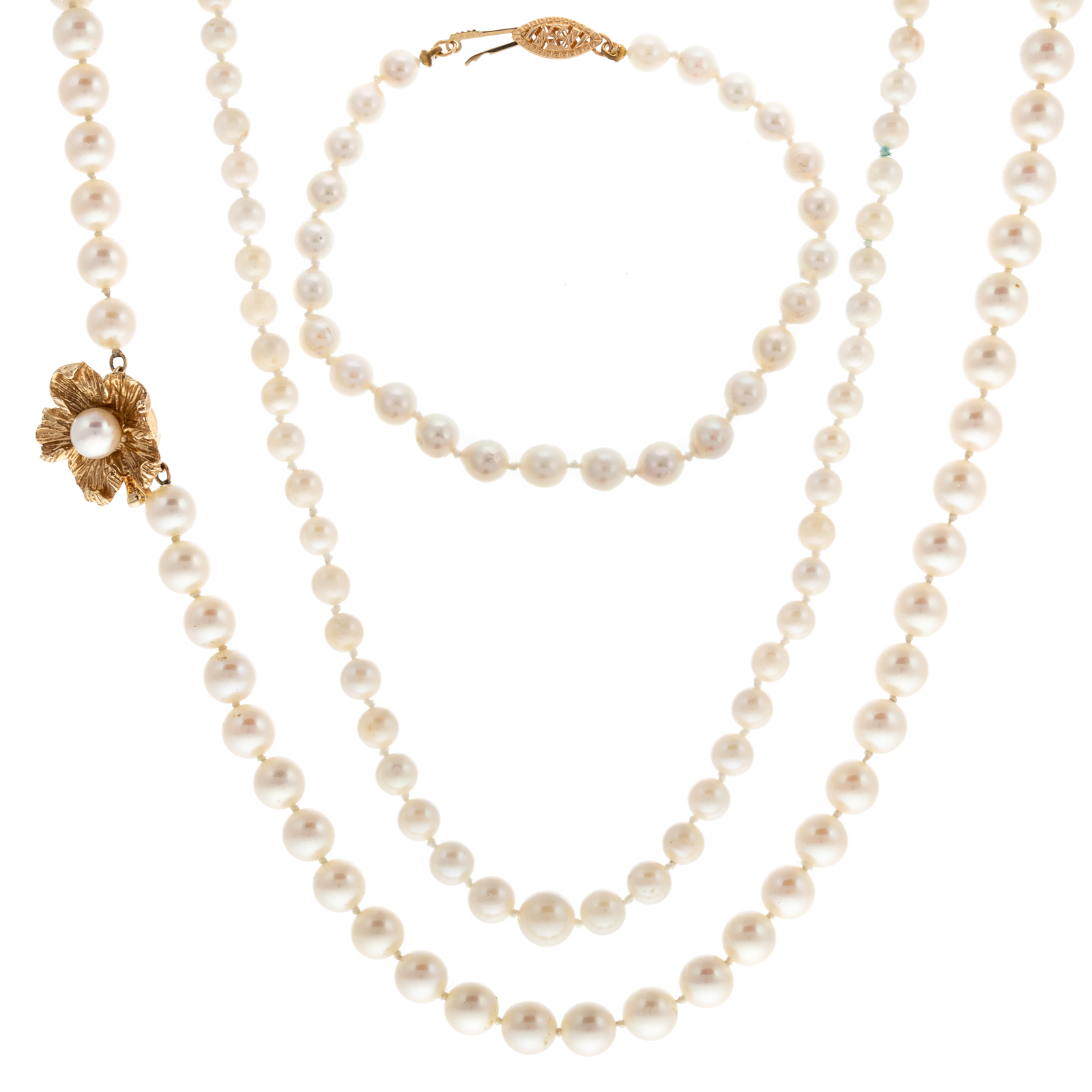 A COLLECTION OF PEARL JEWELRY IN