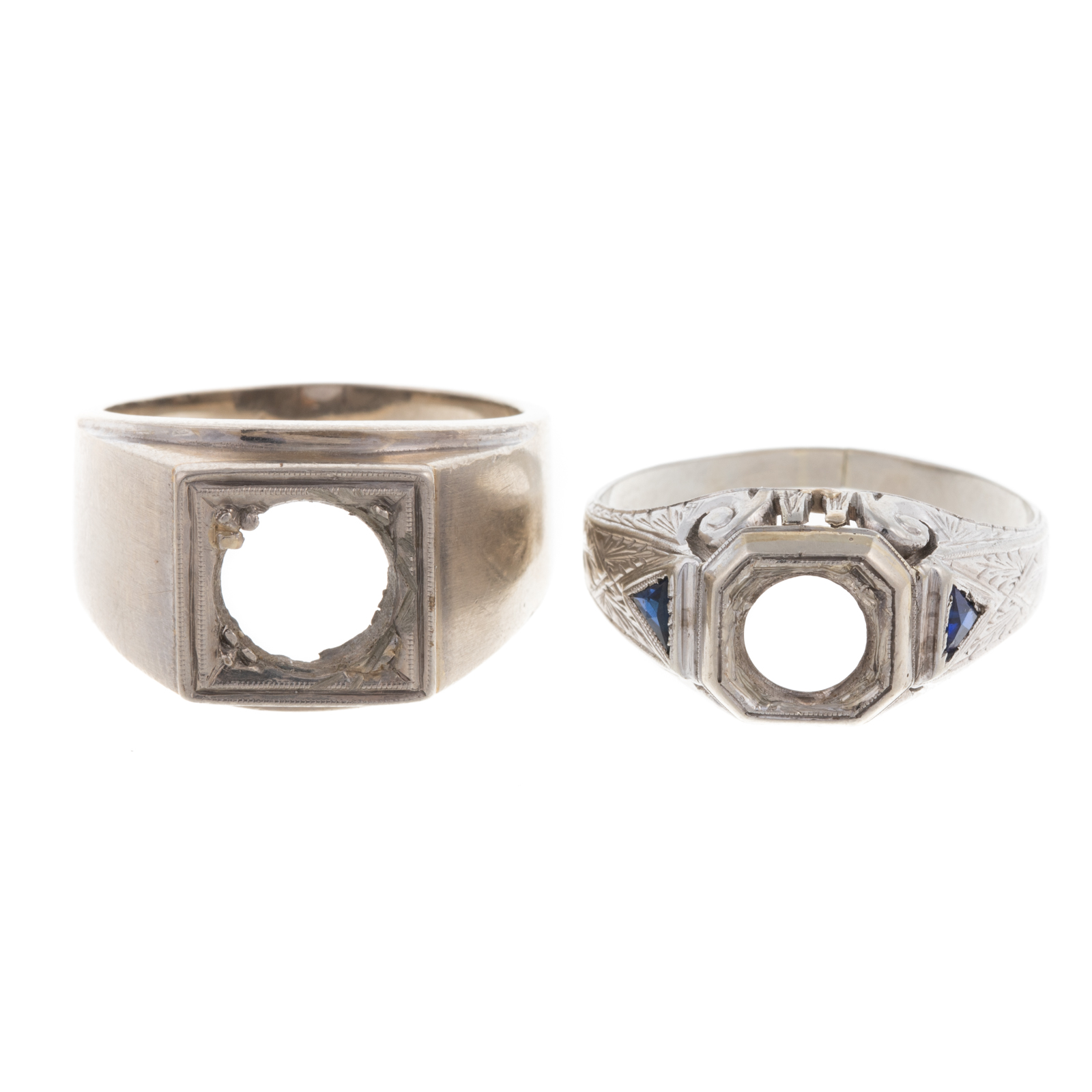 TWO GENT S RING MOUNTINGS IN GOLD 29dfdc