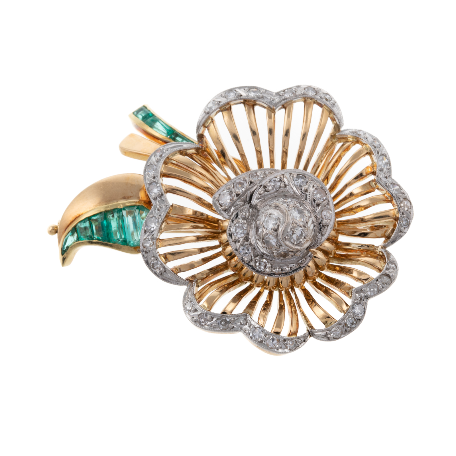 A VINTAGE DIAMOND & EMERALD FLOWER