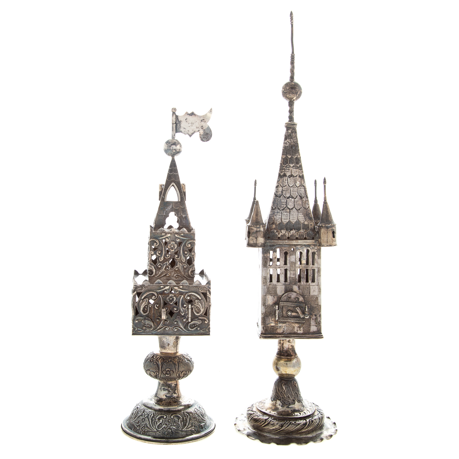 TWO JUDAICA SILVER SPICE TOWERS BESAMIN 29e0e6