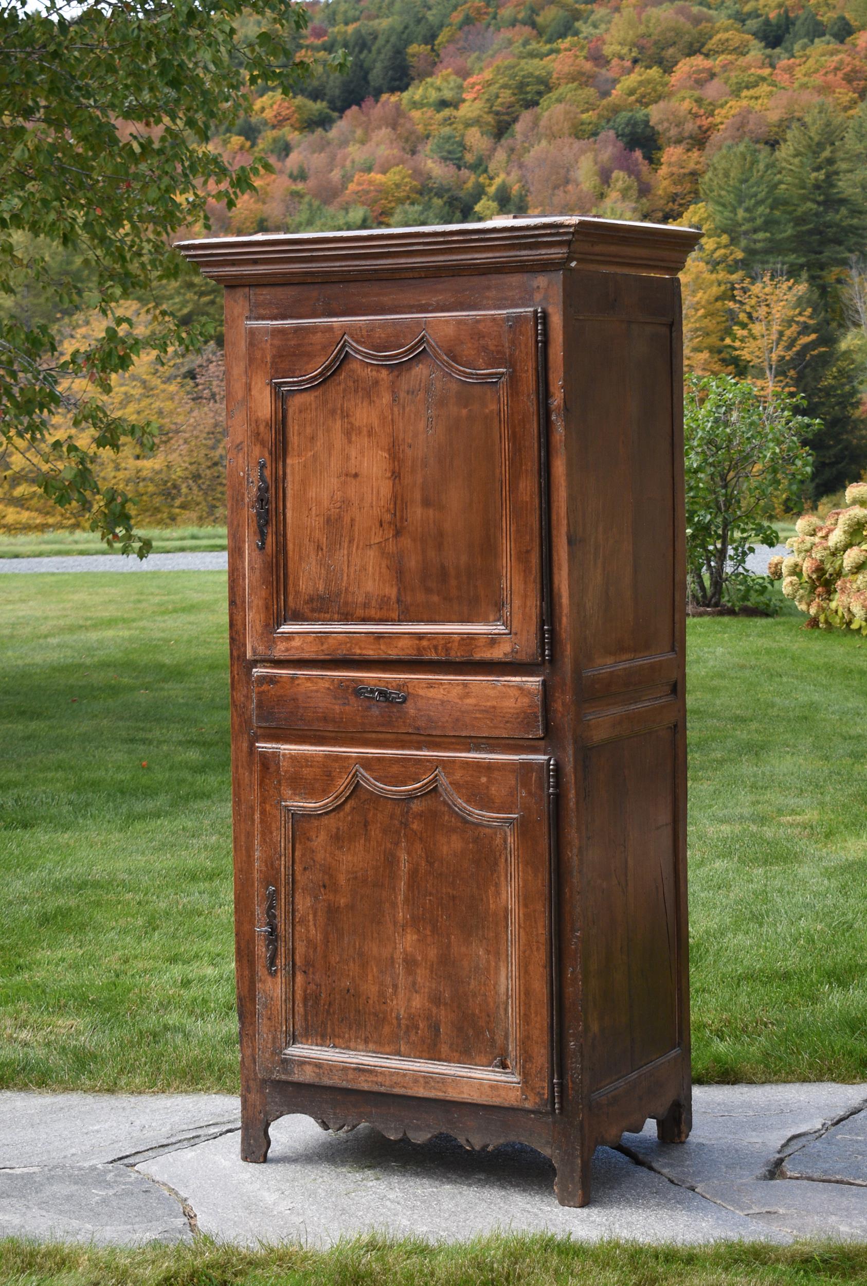 18TH C. NARROW FRENCH FRUITWOOD