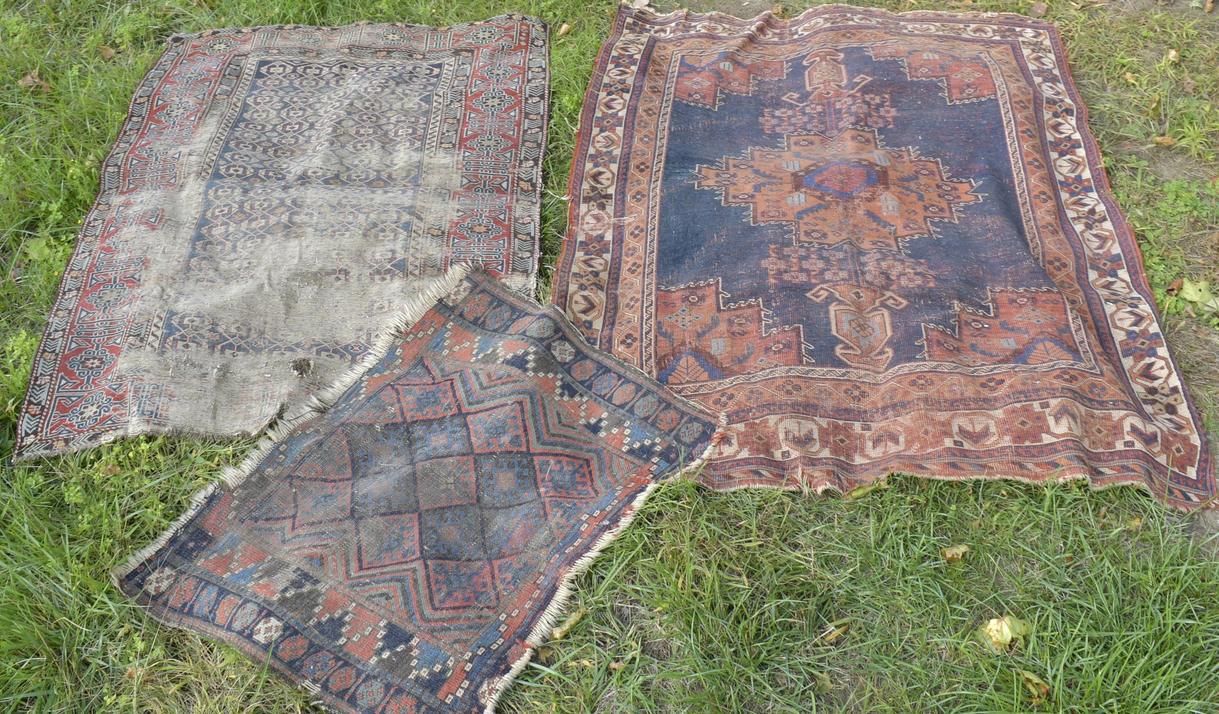 THREE WORN ANTIQUE ORIENTAL SCATTER 29e26f