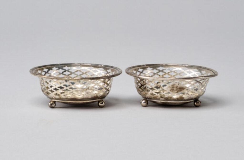 STERLING DISHESA pair of cased 29e594