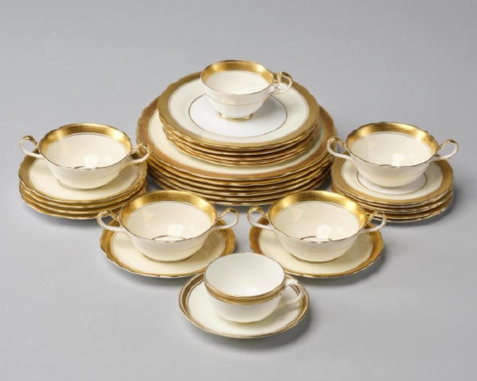 AYNSLEY TABLEWAREAynsley porcelain tableware