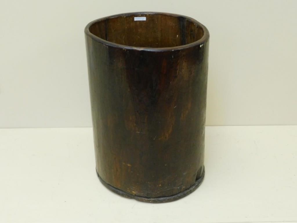 EARLY NEW ENGLAND HORNBEAM BARREL,