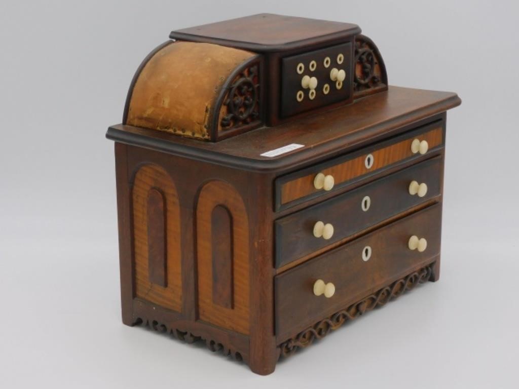 AN AMERICAN MINIATURE SEWING STAND CHEST,