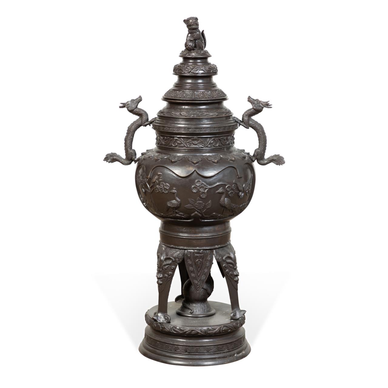 JAPANESE BRONZE COVERED URN CENSER 29f53a