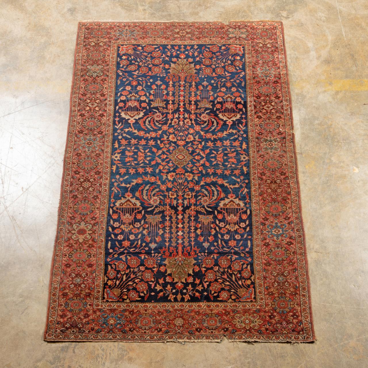 HAND KNOTTED PERSIAN SAROUK RUG,