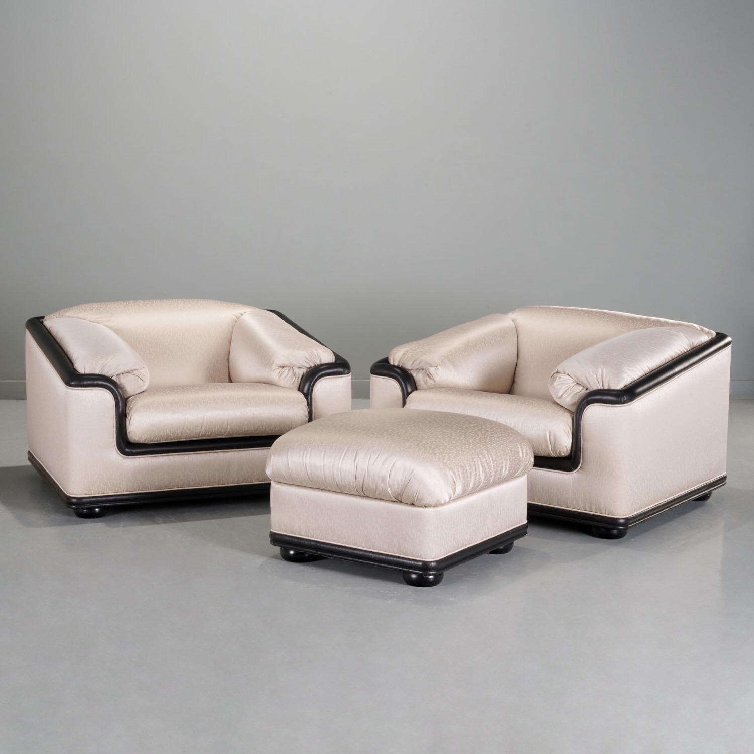 ROCHE BOBOIS PAIR LOUNGE CHAIRS 29d2b0