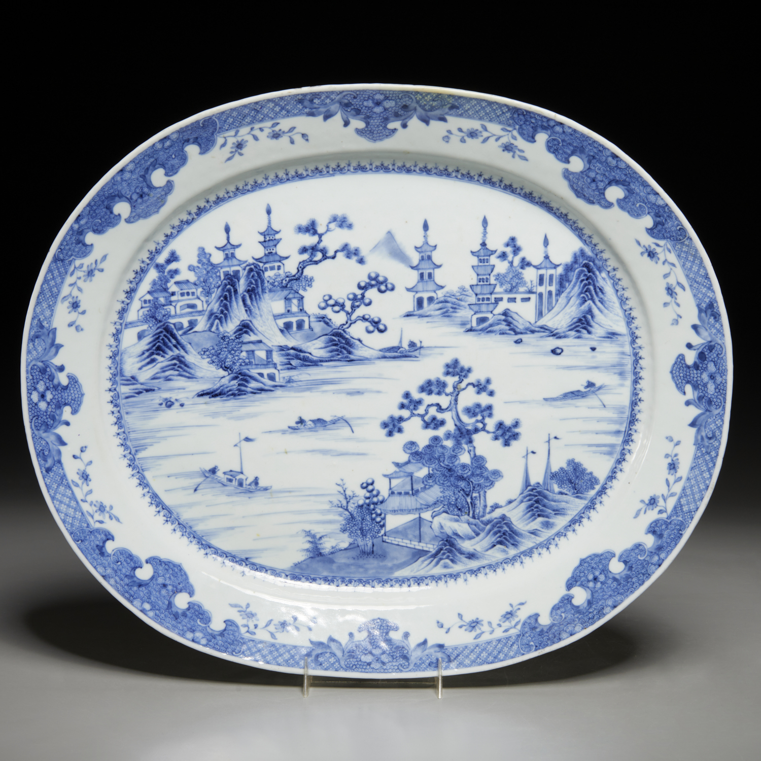 CHINESE EXPORT BLUE AND WHITE PLATTER 29d33c