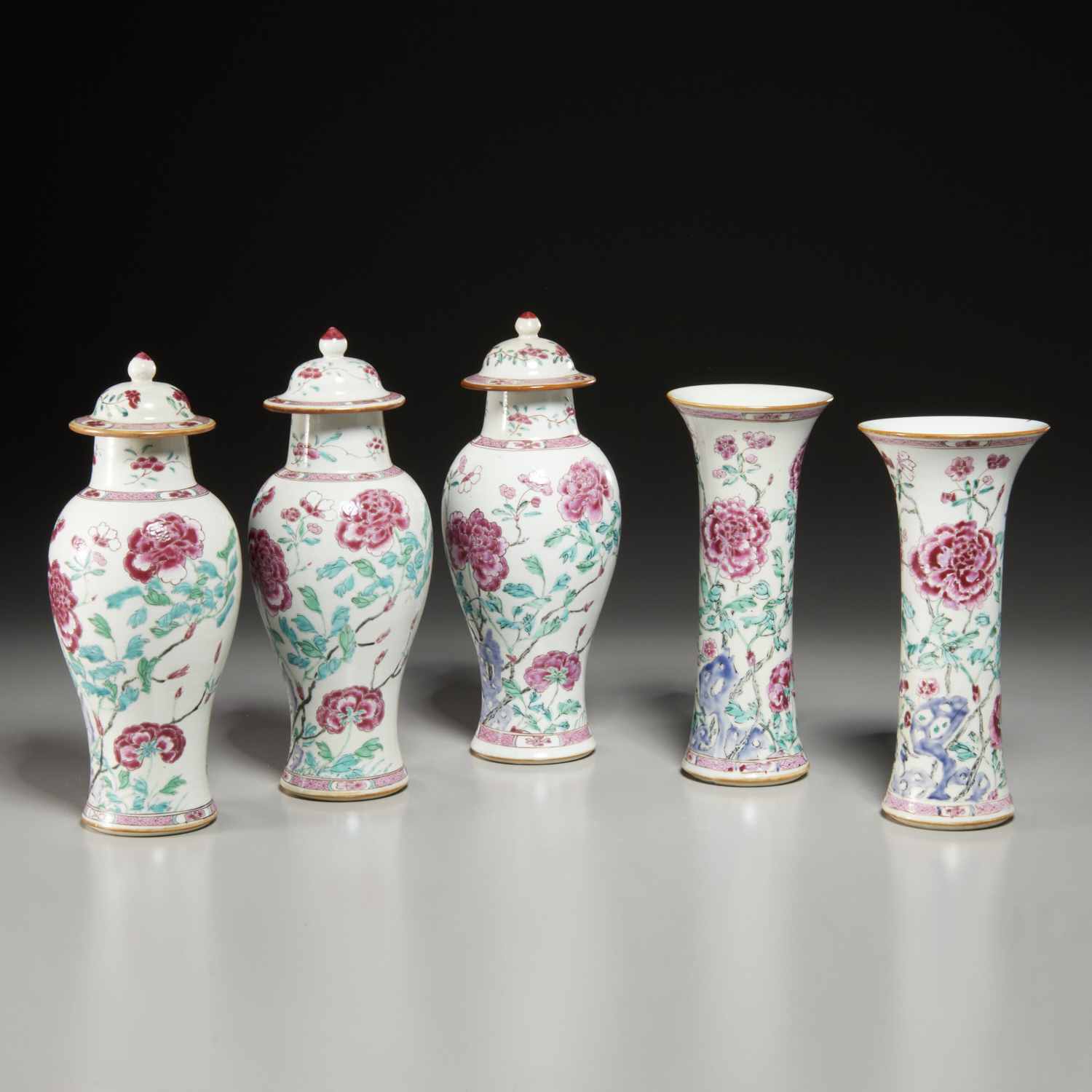 CHINESE EXPORT (5) PIECE GARNITURE SET