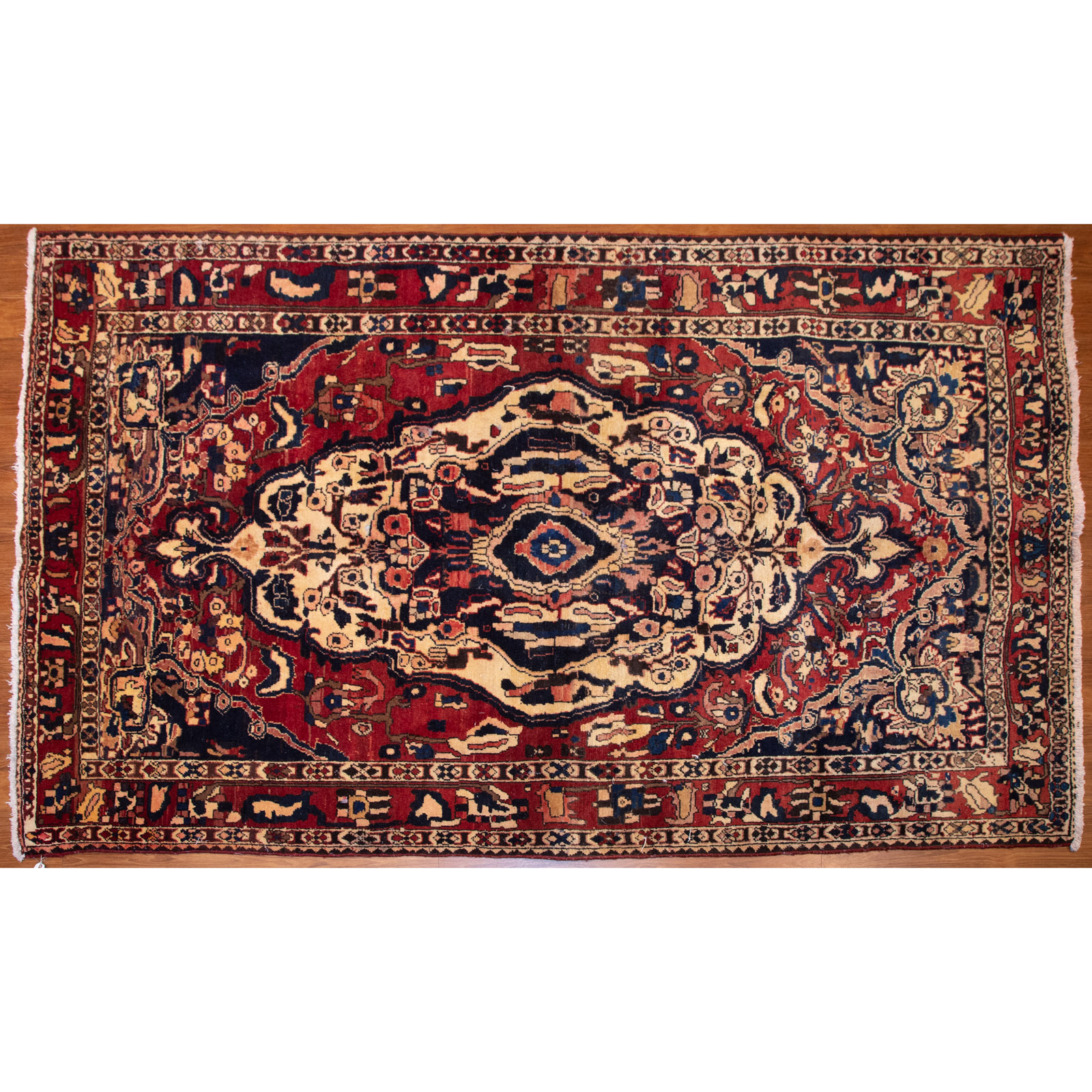 BAHKTIARI RUG PERSIA 5 3 X 8 4 29db45