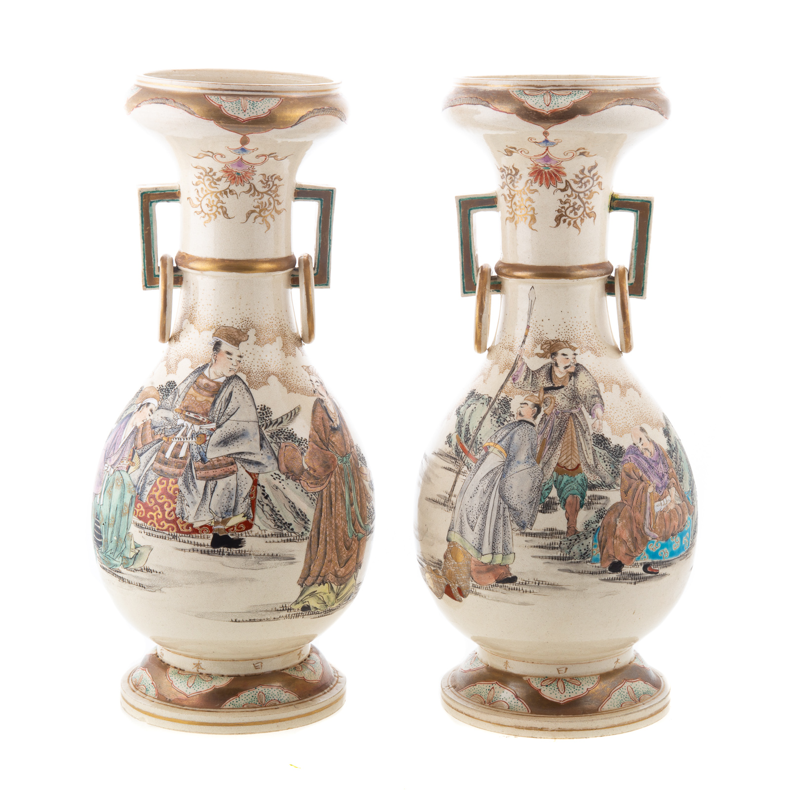 A PAIR OF JAPANESE SATSUMA VASES 29dea9