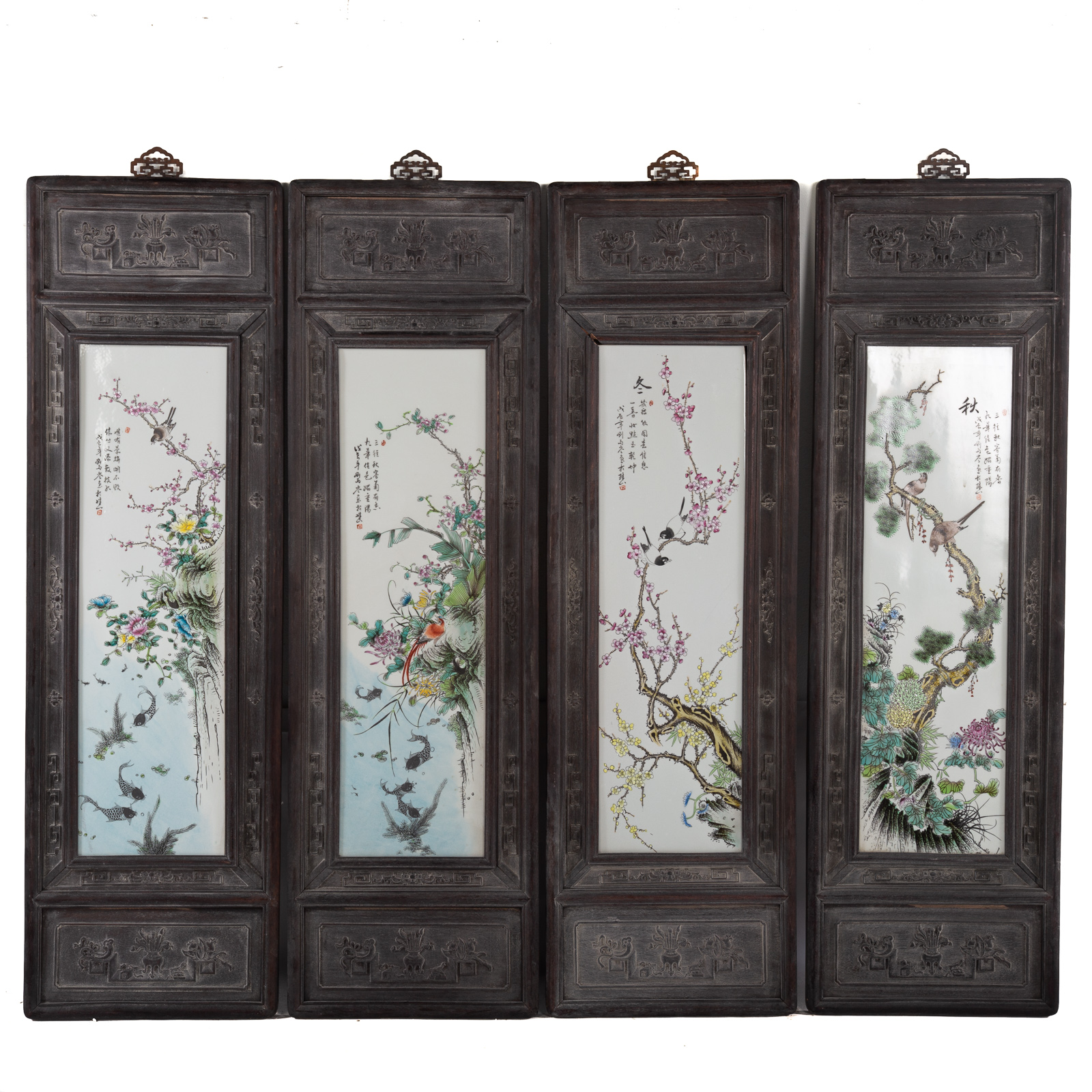 FOUR CHINESE PORCELAIN FLORAL PLAQUES 29dea3