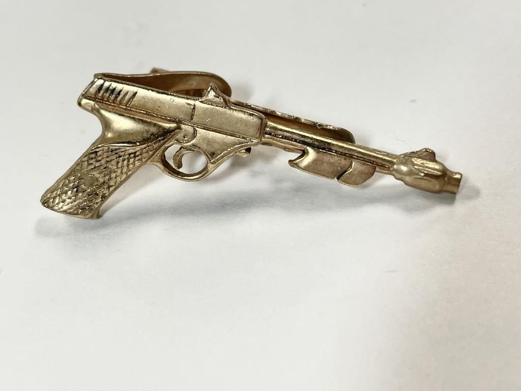 METAL PISTOL TIE CLIPGold tone 2a159d