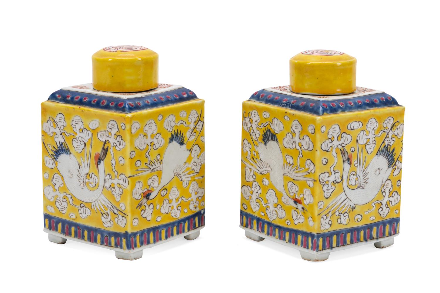 PAIR OF CHINESE YELLOW TEA CADDIES 29f77a