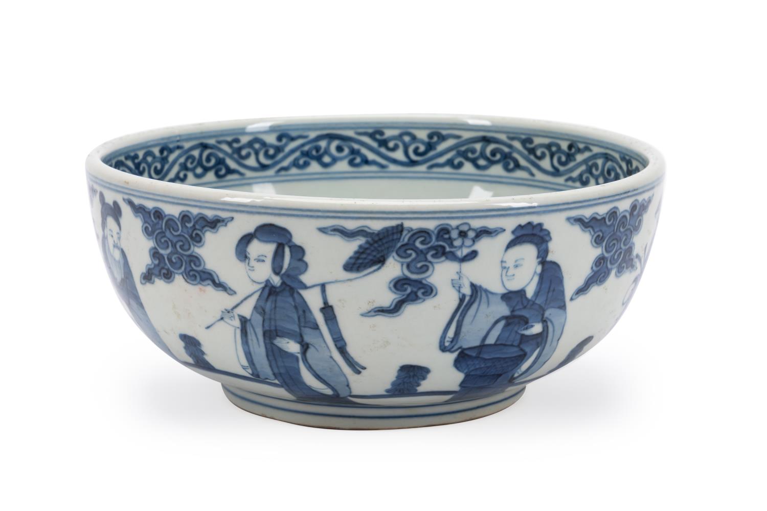 CHINESE MING STYLE BLUE AND WHITE