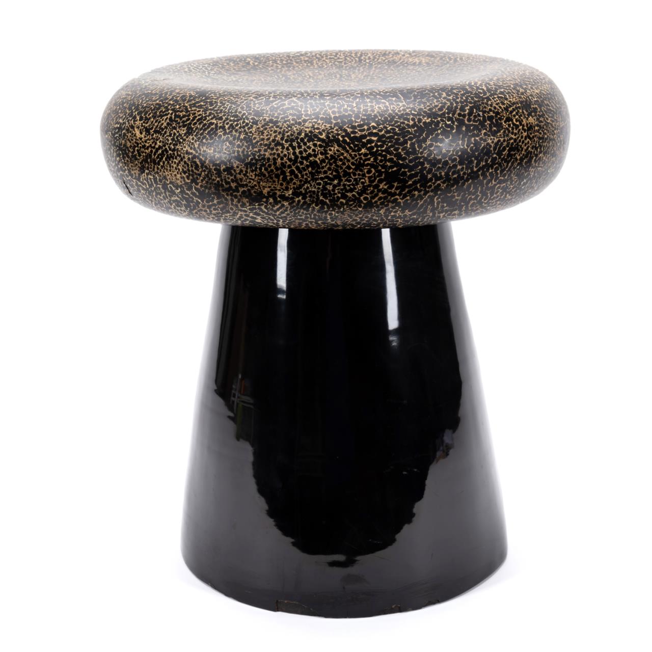 MID-CENTURY MODERN BLACK LACQUERED