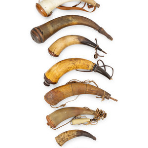 A Group of Powder Horns Late 18th 19th 2a2d5a