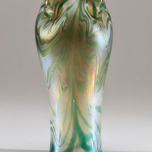 An Iridescent Glass Vase attributed 2a3018