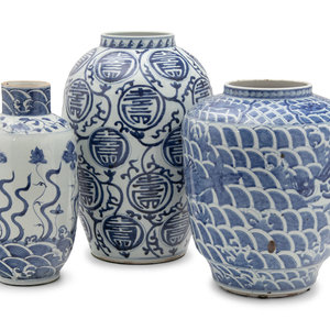 Three Blue and White Porcelain Vases
19th/20th