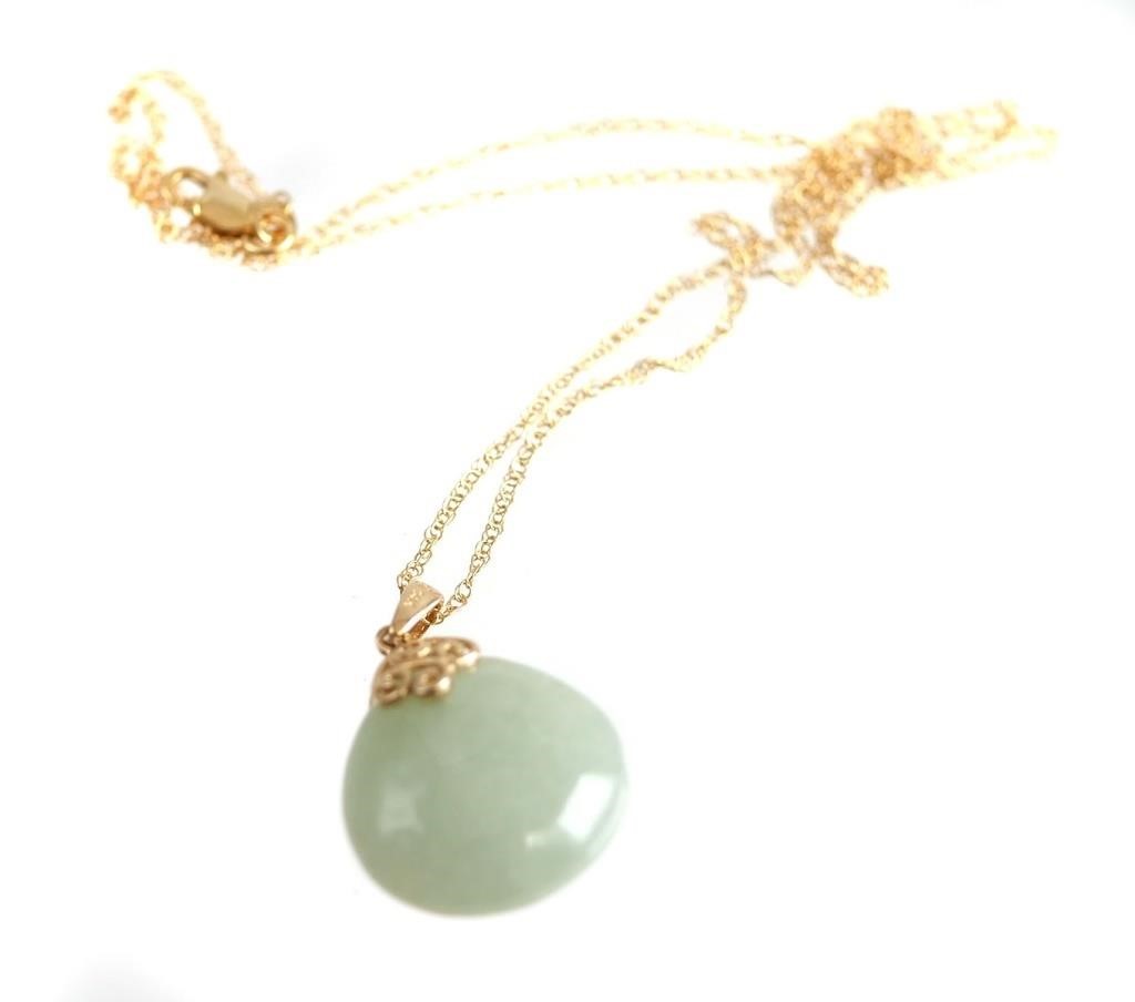 14K YELLOW GOLD JADE NECKLACE14K 2a3888