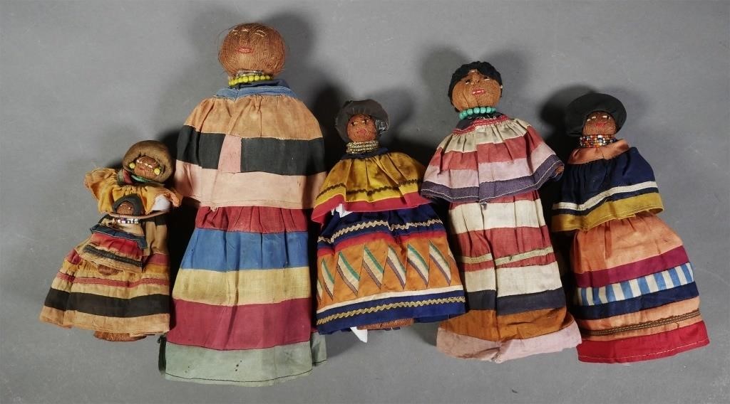 SEMINOLE INDIAN DOLLS (5)Five vintage